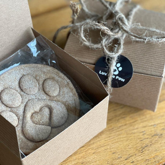 6-Pack Luv the Paw Dog Treats made by Good Boy Biscuit Co. - Luv the Paw